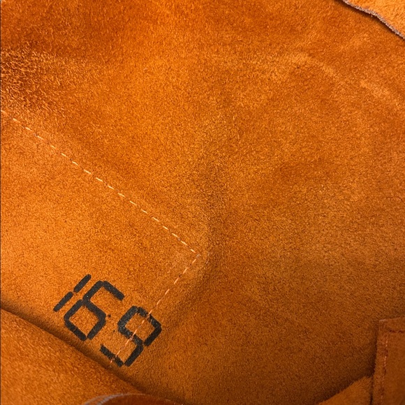 Vera Pelle Suede Bag, NWT - Picture 6 of 9